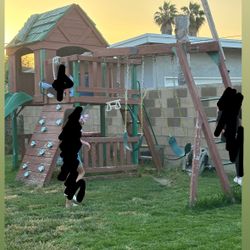 Jungle Gym 