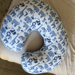 Boppy pillow 