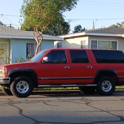 Chevy Suburban 4x4 1992