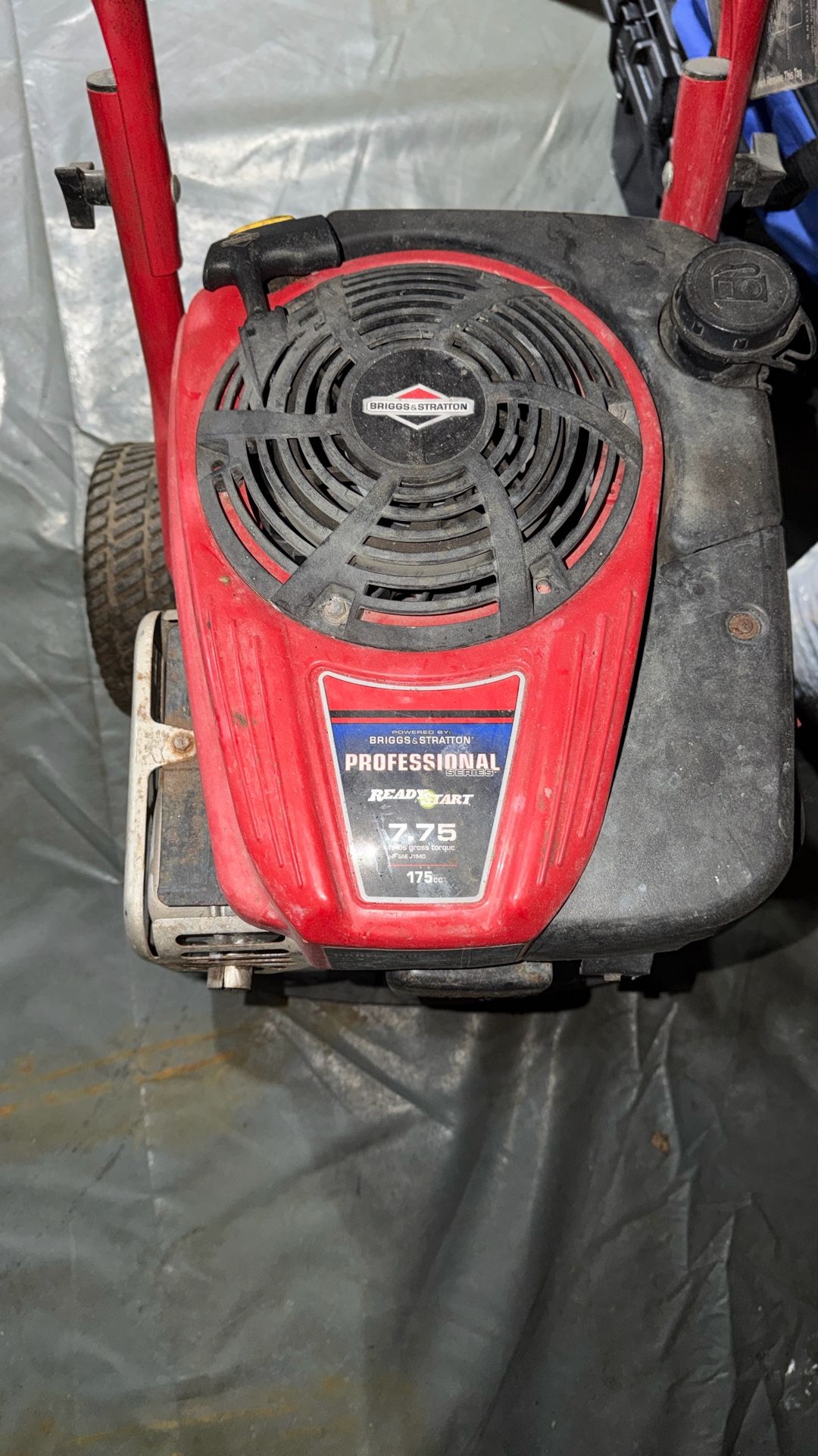 Briggs & Stratton Troy Built 2700 Max Psi Pressure Washer