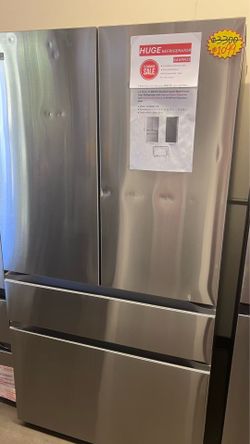 Clearance🚨Dented 30 cu. ft. SMART Standard Depth MAX French Door Refrigerator