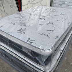 ✨Mattress Pillow Top All Sizes ✨ 🚨12” inches tall 🚨All sizes  💠Queen sizes $200 💠Full sizes $180  💠Twin sizes $150 💠Cal king $330 💠E. King $330