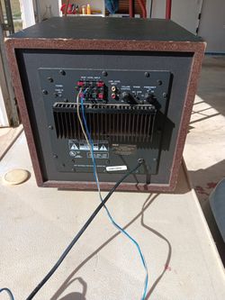 RCA One hundred watt power subwoofer 