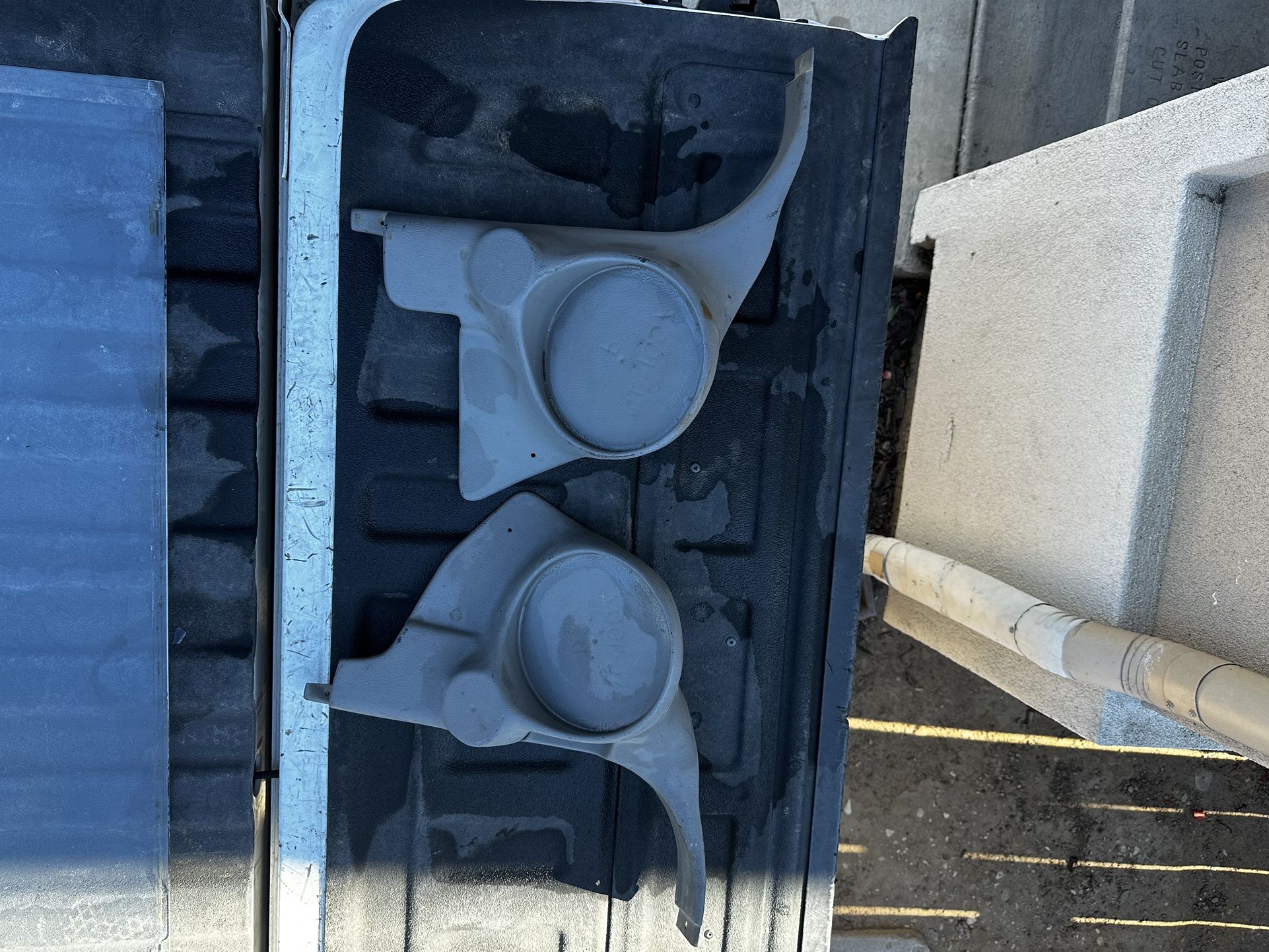 GM Speaker Kick Panles
