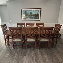 Tommy Bahama Dining Room Table & Hutch 