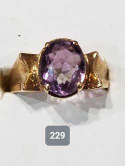 Semi precious stone ring