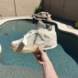 Off White Jordan 4