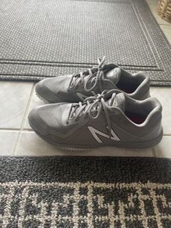 New Balance Turf Athletic Shoe Size 11