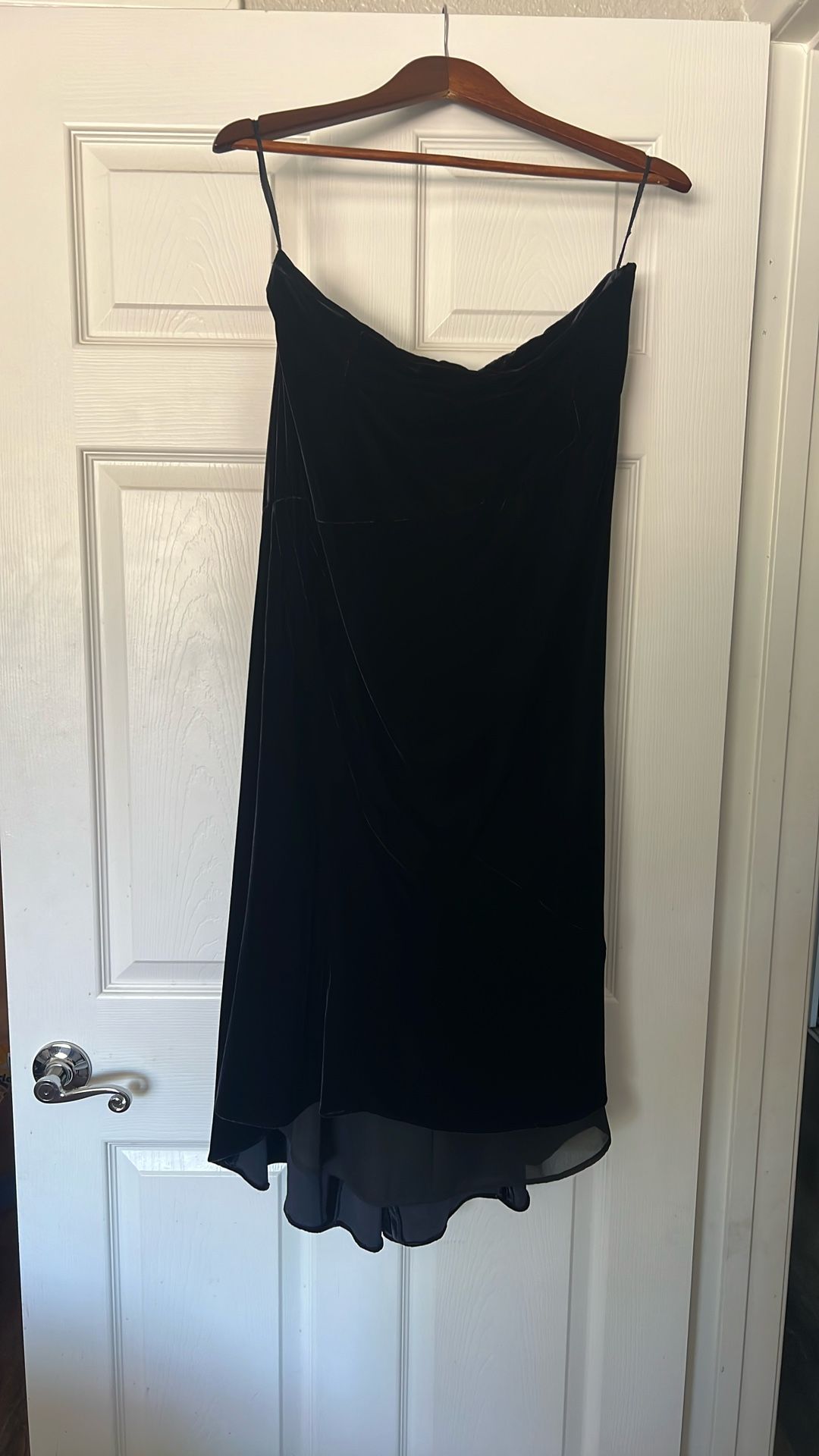 velvet like material classy skirt