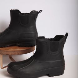 Chooka Chelsea Boots Waterproof For Sale Dearborn Area .