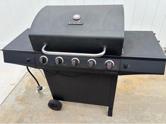 Charbroil Propane Grill