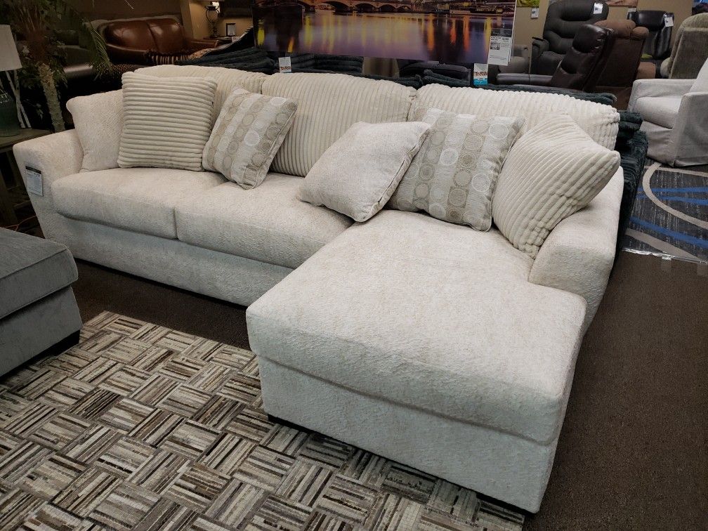 New White Sofa Sectional Couch Modern Ashley