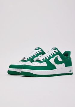 MENS NIKE AIR FORCE 1'S