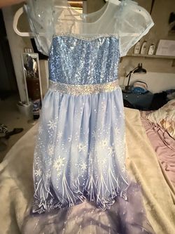 Princess dress w/ removable train