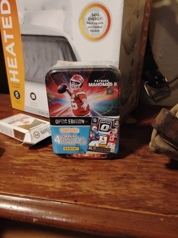 Patrick Mahomes 10 Unopened