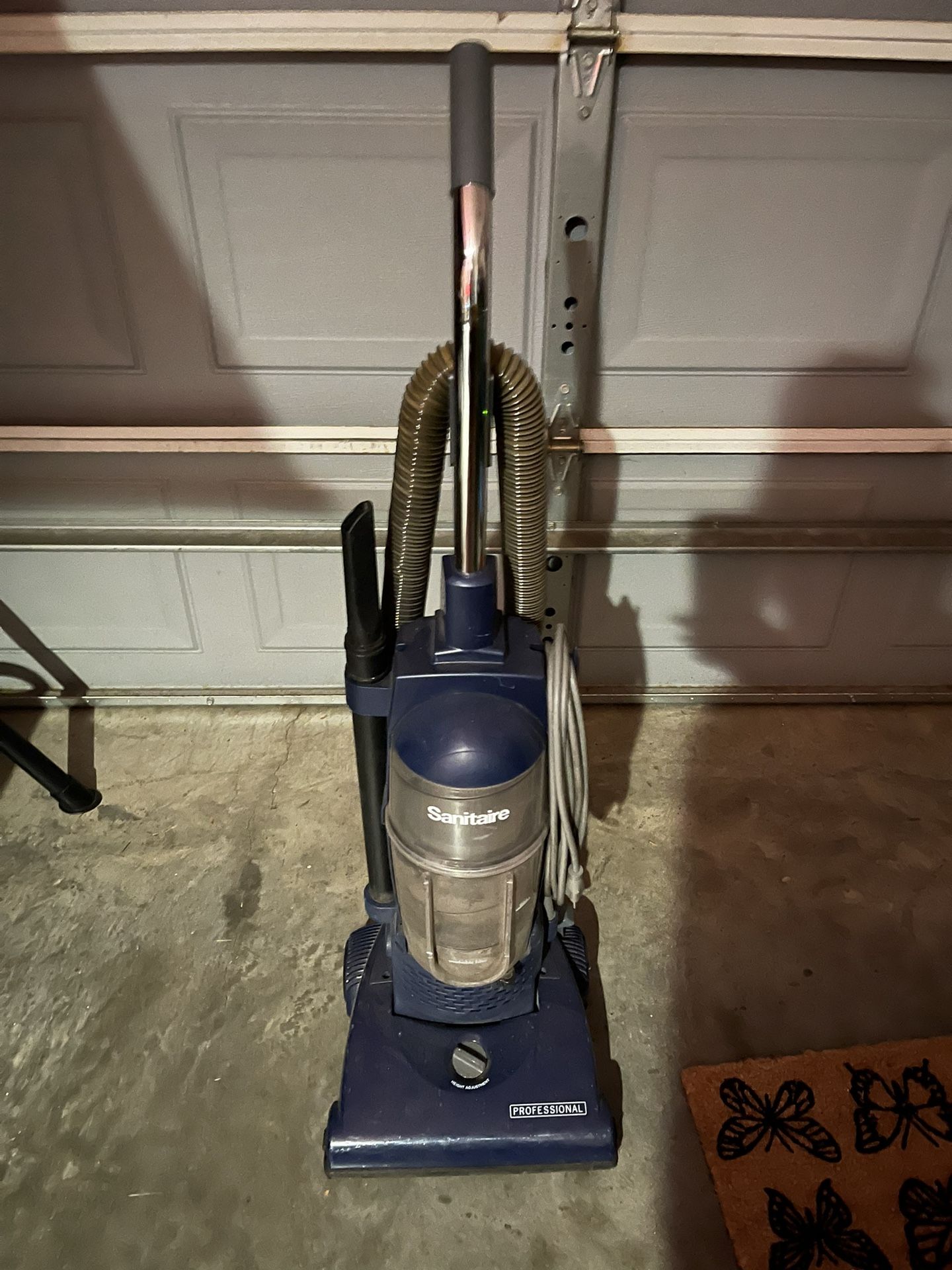 Sanitaire Vacuum 