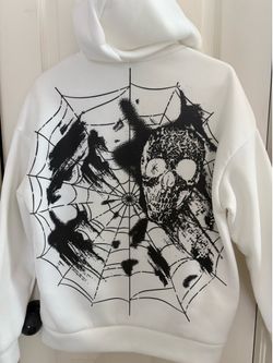 5 Long Sleeve Clothing Items