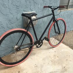 Bike 🚴 700 Fixie Size 55