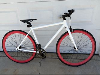Bicicleta. Aluminio