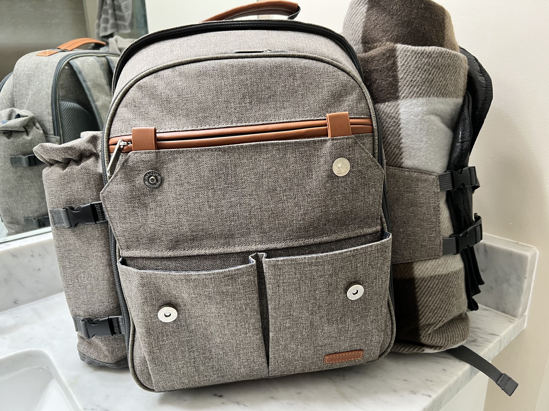 Picnic Backpack With Cooler And Blanket