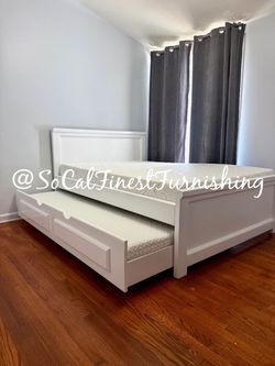 Full bed with trundle and mattress