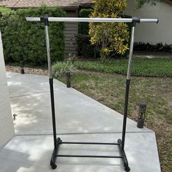 Clothes rack