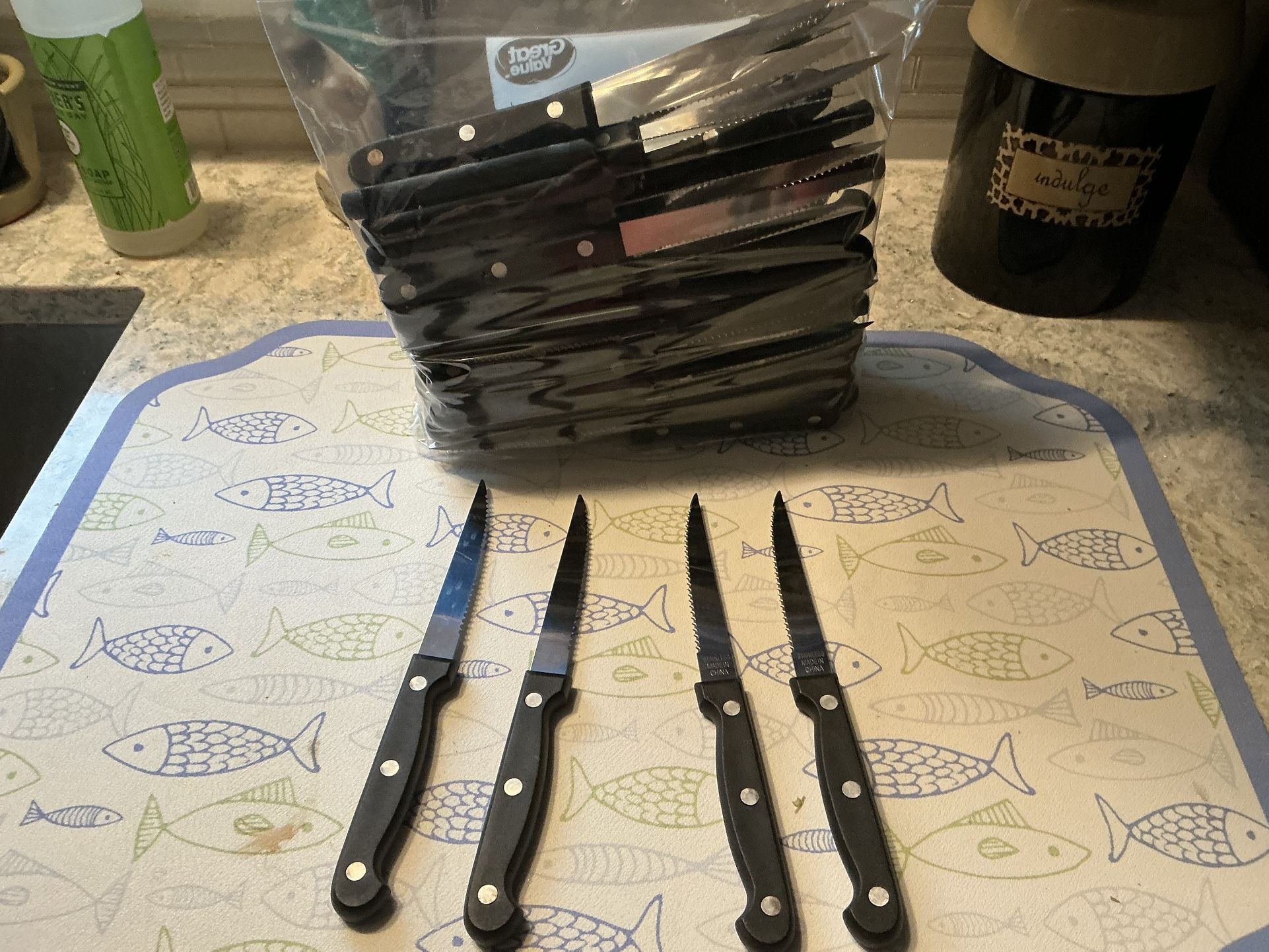 68 Generic Steak Knives Serrated Edges for Restaurant