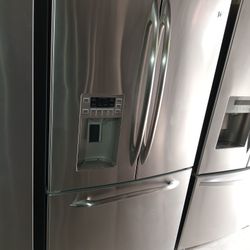 G/E Counter Depth Refrigerator Stainless Steel Works Good 📌Ice Maker No Work📌