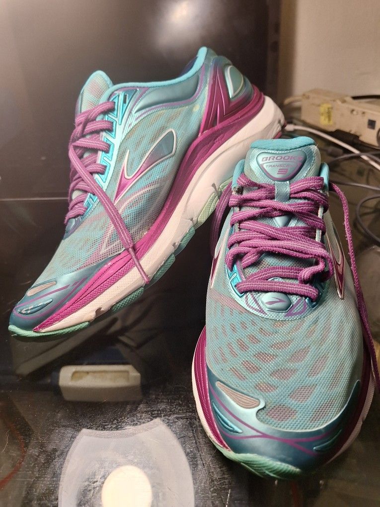 Brooks Women's Transcend Women's Size