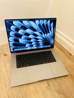 macbook pro 16 inch m1 pro chip 16Gb memory 1tb Storage