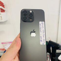 Apple iPhone 16 Pro Max