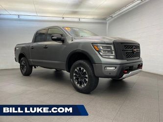 2021 Nissan TITAN