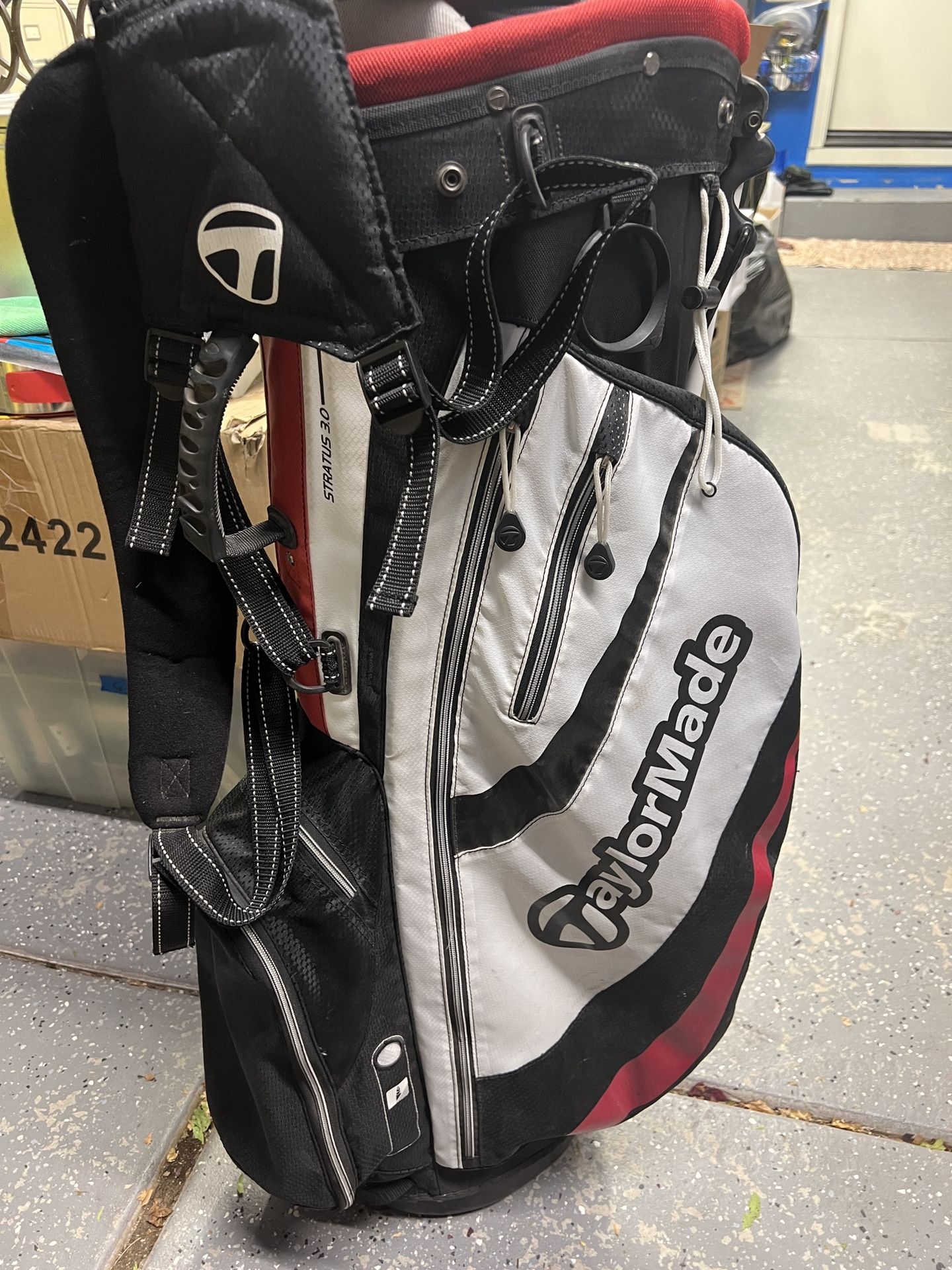 TaylorMade Stratus 3.0 stand Up Golf Bag