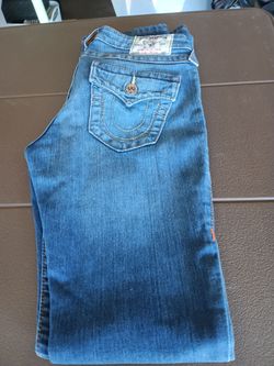 Girl true religions jean size 27 like new for 30.00