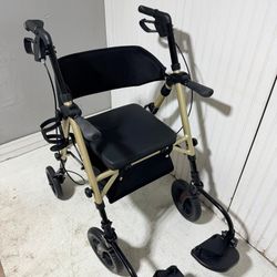 New Walker// Transporte Chair/ Silla De Ruedas 