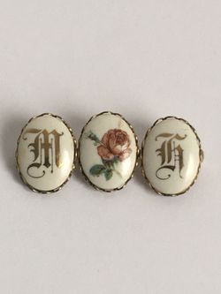 Vintage Brooch Very Beautiful