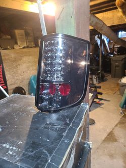 2007 -2010 Chevy Silverado Taillights