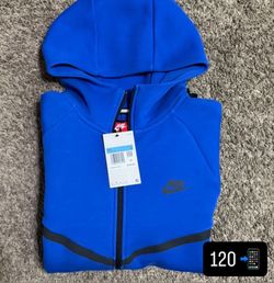 nike tech