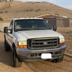 2001 F350 Parts Truck 