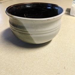 Hand Thrown Stoneware Flower Pot