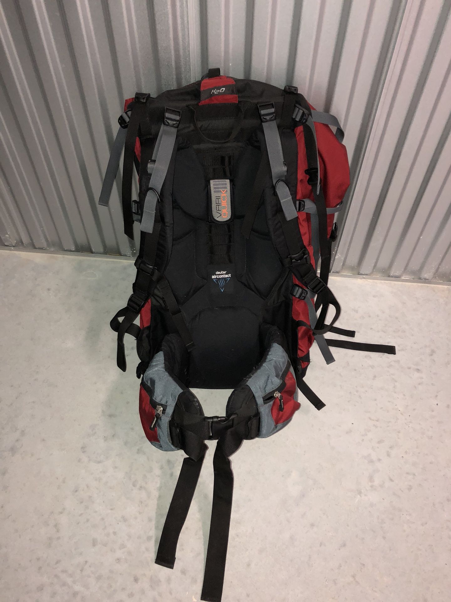 Deuter 90 + 10 outdoor backpack