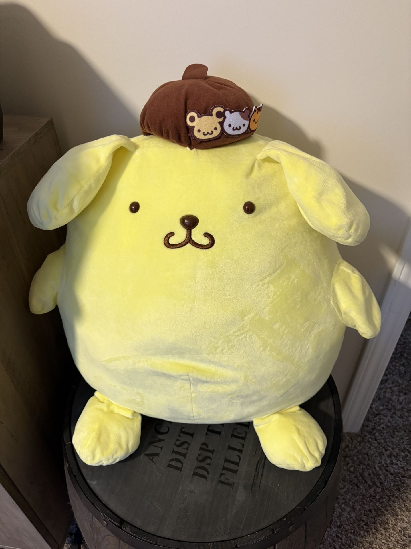 Sanrio Jumbo Pompompurin Plush Doll Toy