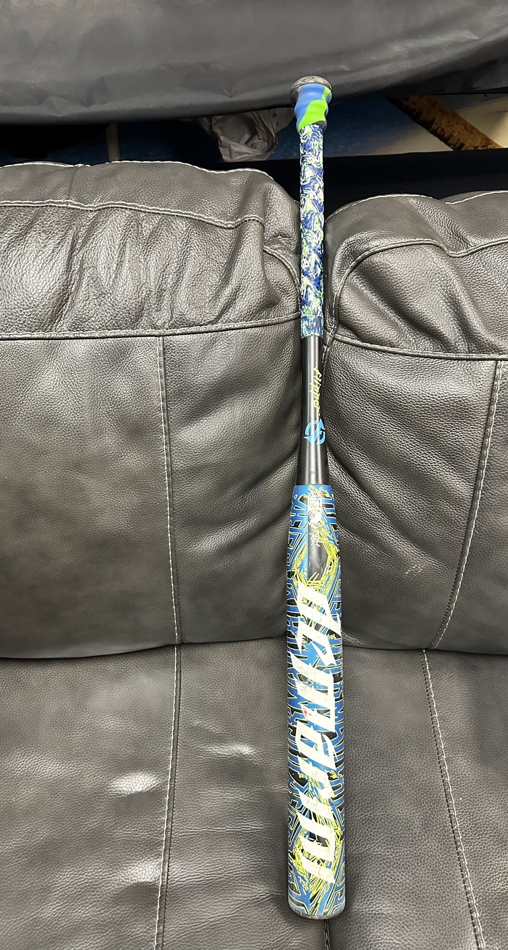 DeMarini Flipper Aftermath Softball Bat 26 Oz. 34 In.