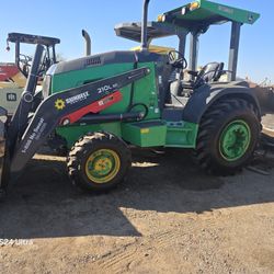 19 210 deere 4x4 gannon tractor non def 