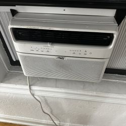 Window AC
