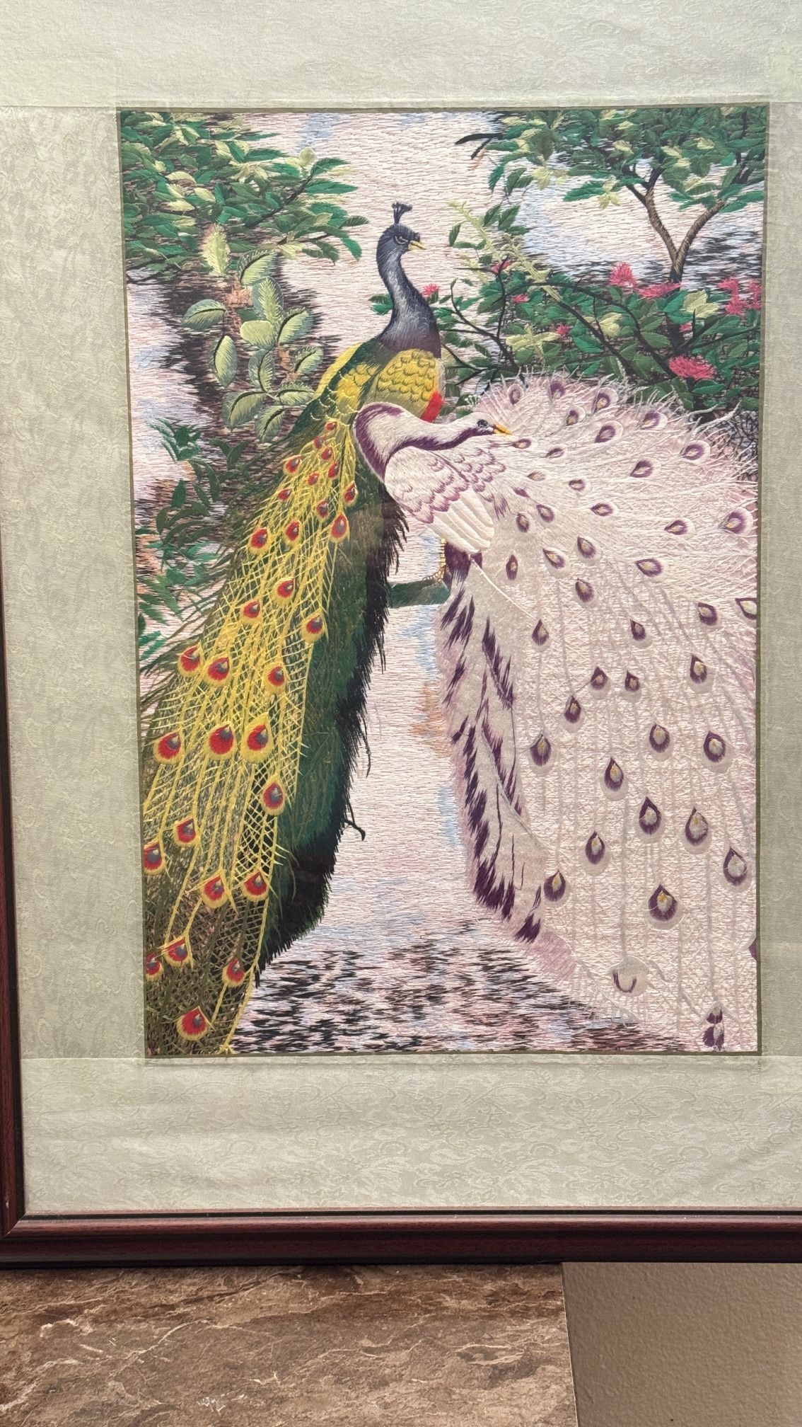 Framed Chinese Silk Embroidery Artwork