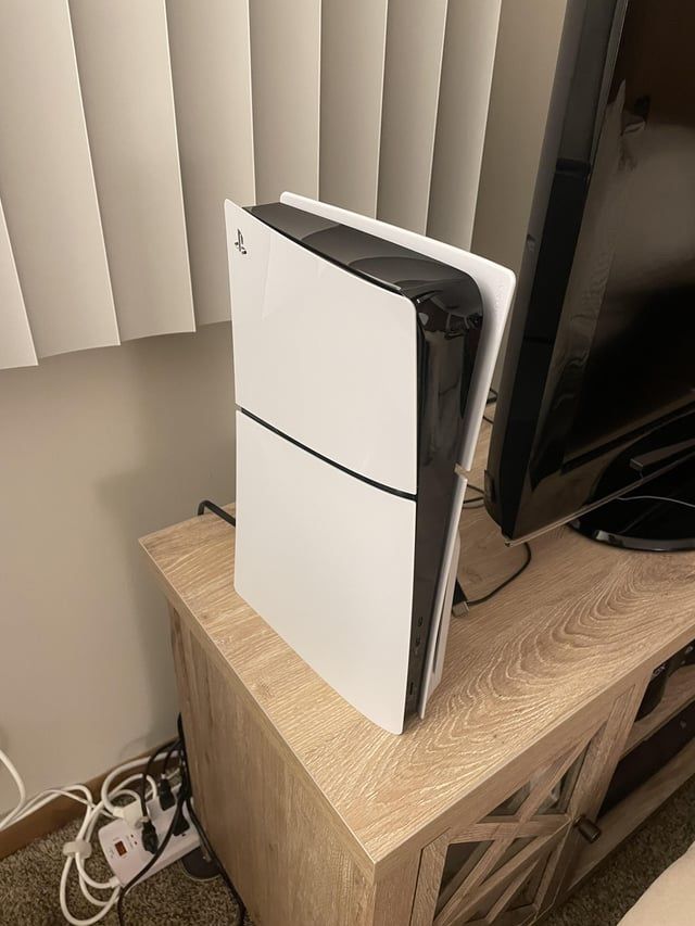 PS5 Slim, With Controller, HDMI, And Power Cord.