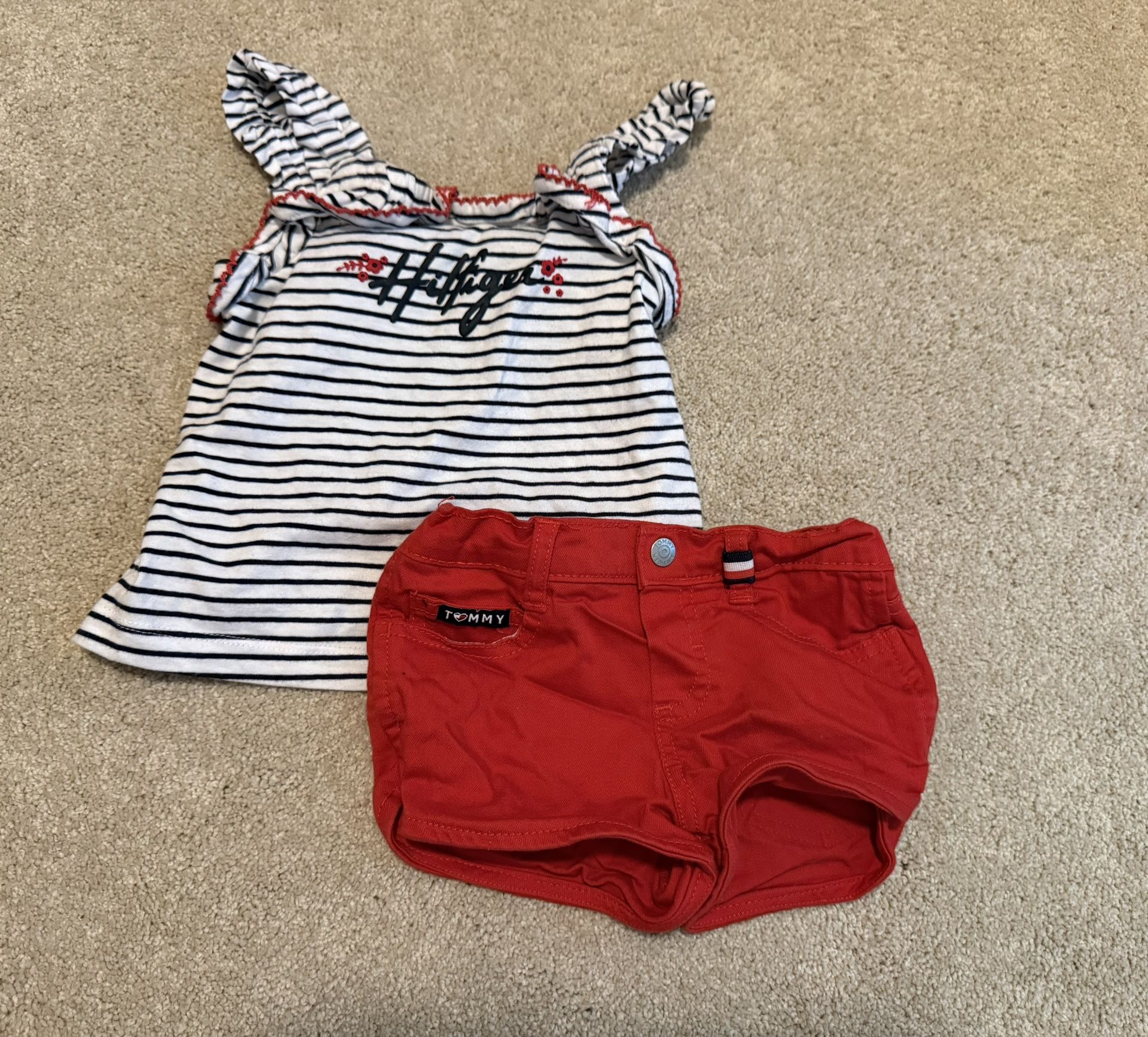 Tommy Hilfiger toddler girl top and shorts set, size 2-3T