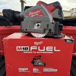 Milwaukee M18 FUEL 6-1/2” Track Saw – Nueva (solo herramienta, sin batería) 