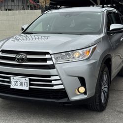 2018 Toyota Highlander 